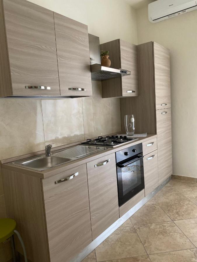 Falù Centro Camera Con Cucina E Bagno Privato Napoli