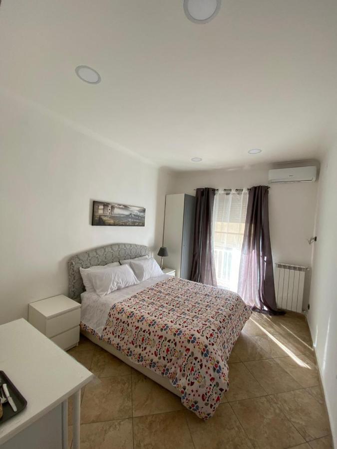 Falù Centro Camera Con Cucina E Bagno Privato Napoli