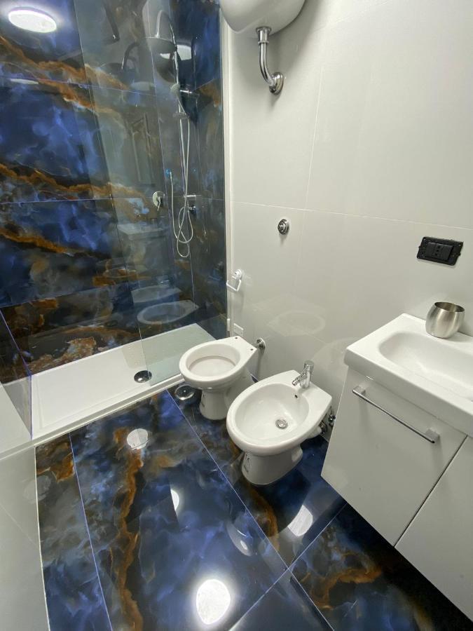 Falù Centro Camera Con Cucina E Bagno Privato Affittacamere Napoli